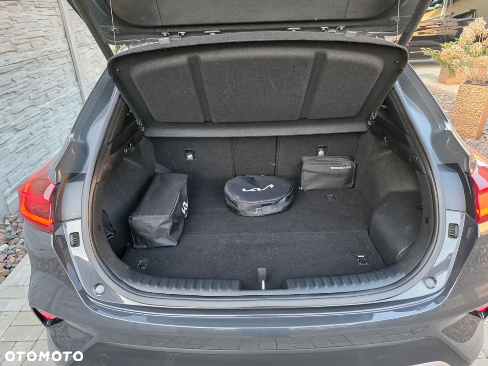 Kia XCeed 1.6 GDI PHEV L Business Line DCT - 24