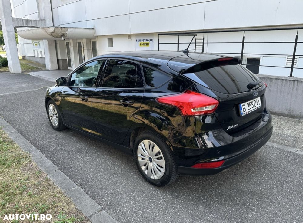 Ford Focus - 4