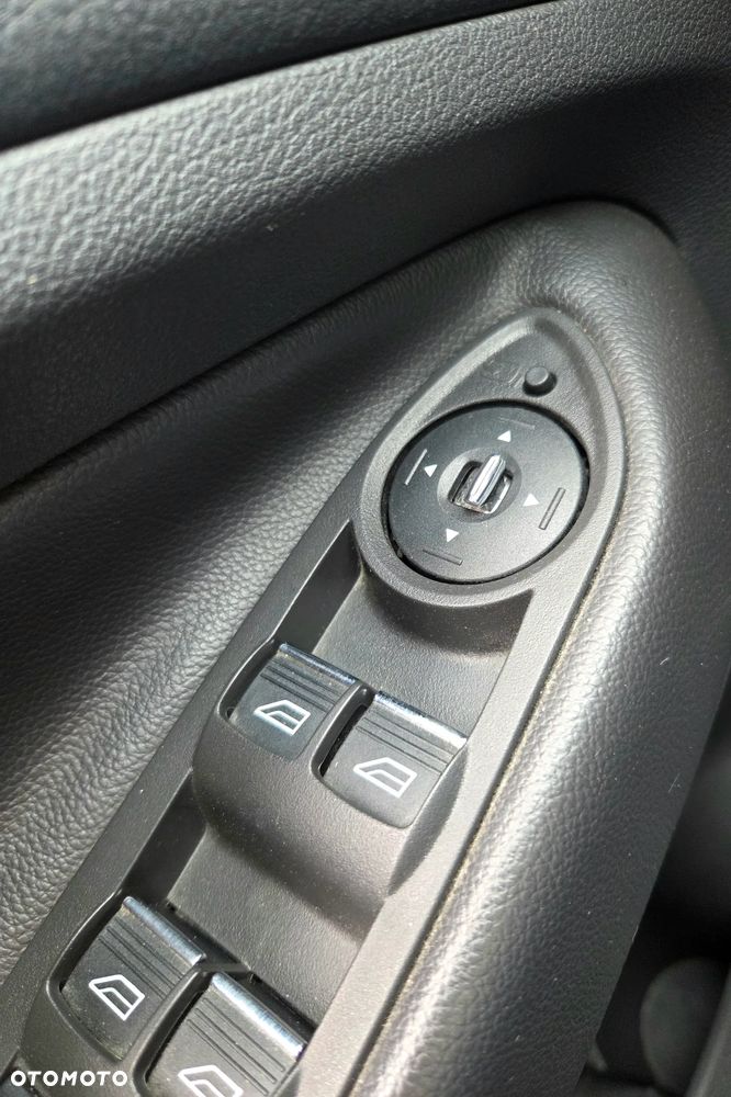 Ford Kuga 2.0 TDCi Titanium - 13