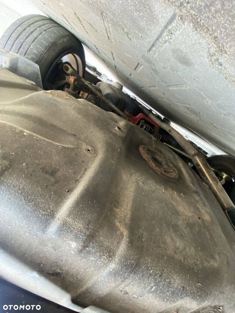 BMW Seria 3 - 16