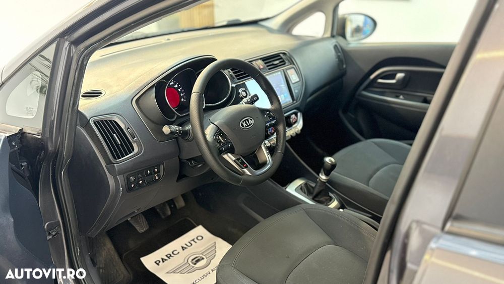 Kia Rio - 6