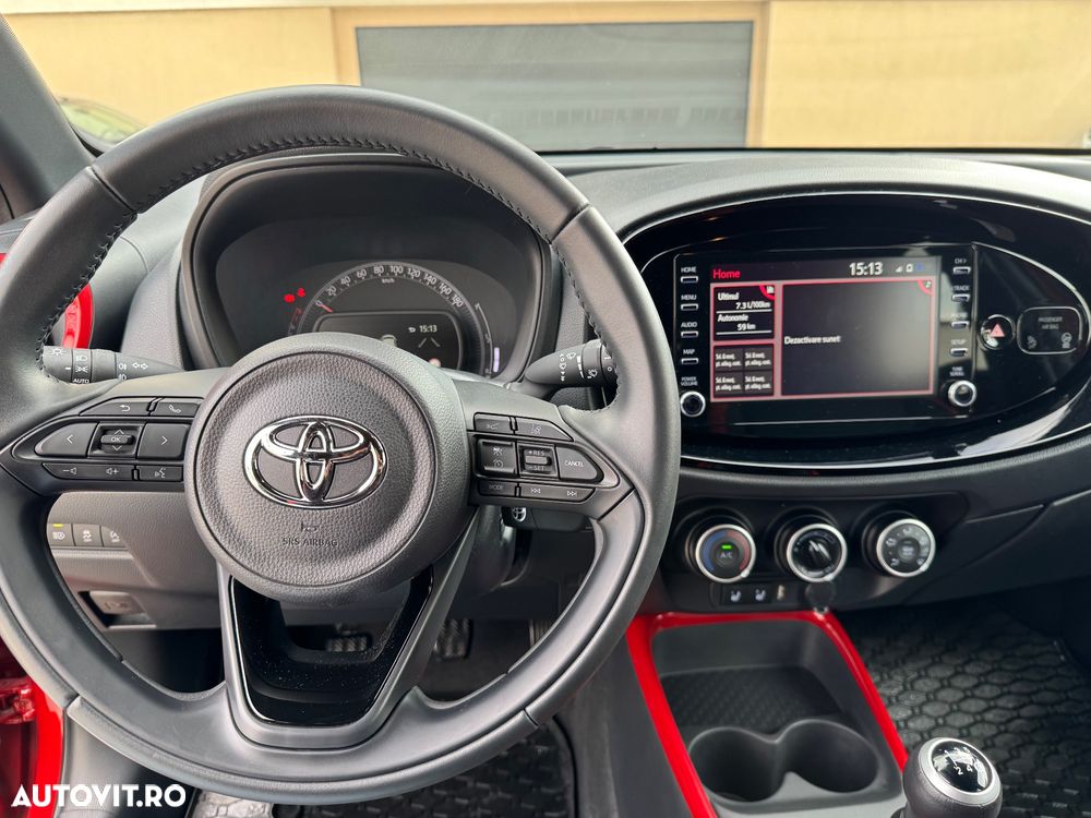Toyota Aygo X 1.0l MT Dynamic - 10