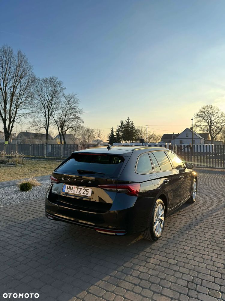 Skoda Octavia 1.5 TSI e-TEC DSG Style - 4