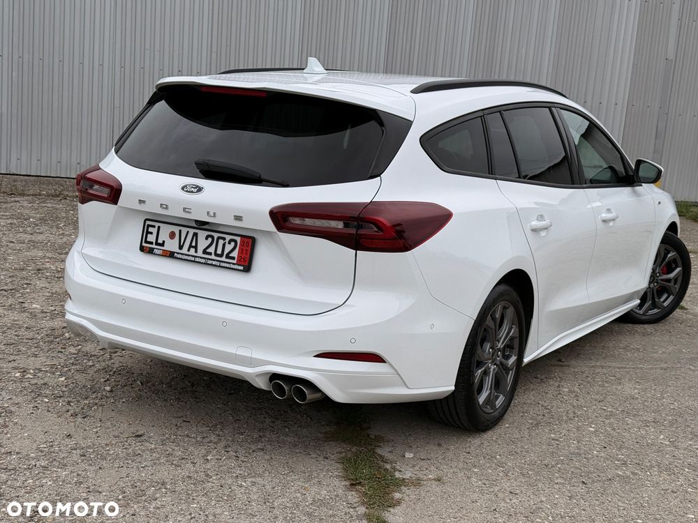 Ford Focus 1.5 EcoBlue STart-Stopp-System ST-LINE X - 38