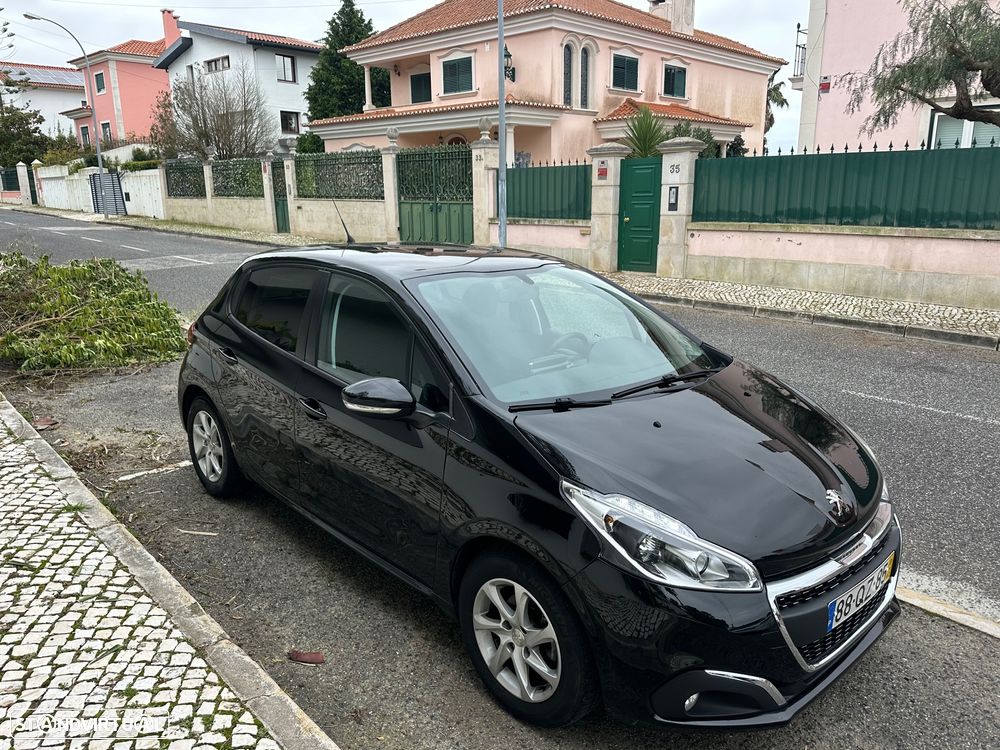Peugeot 208 1.2 PureTech Active - 1