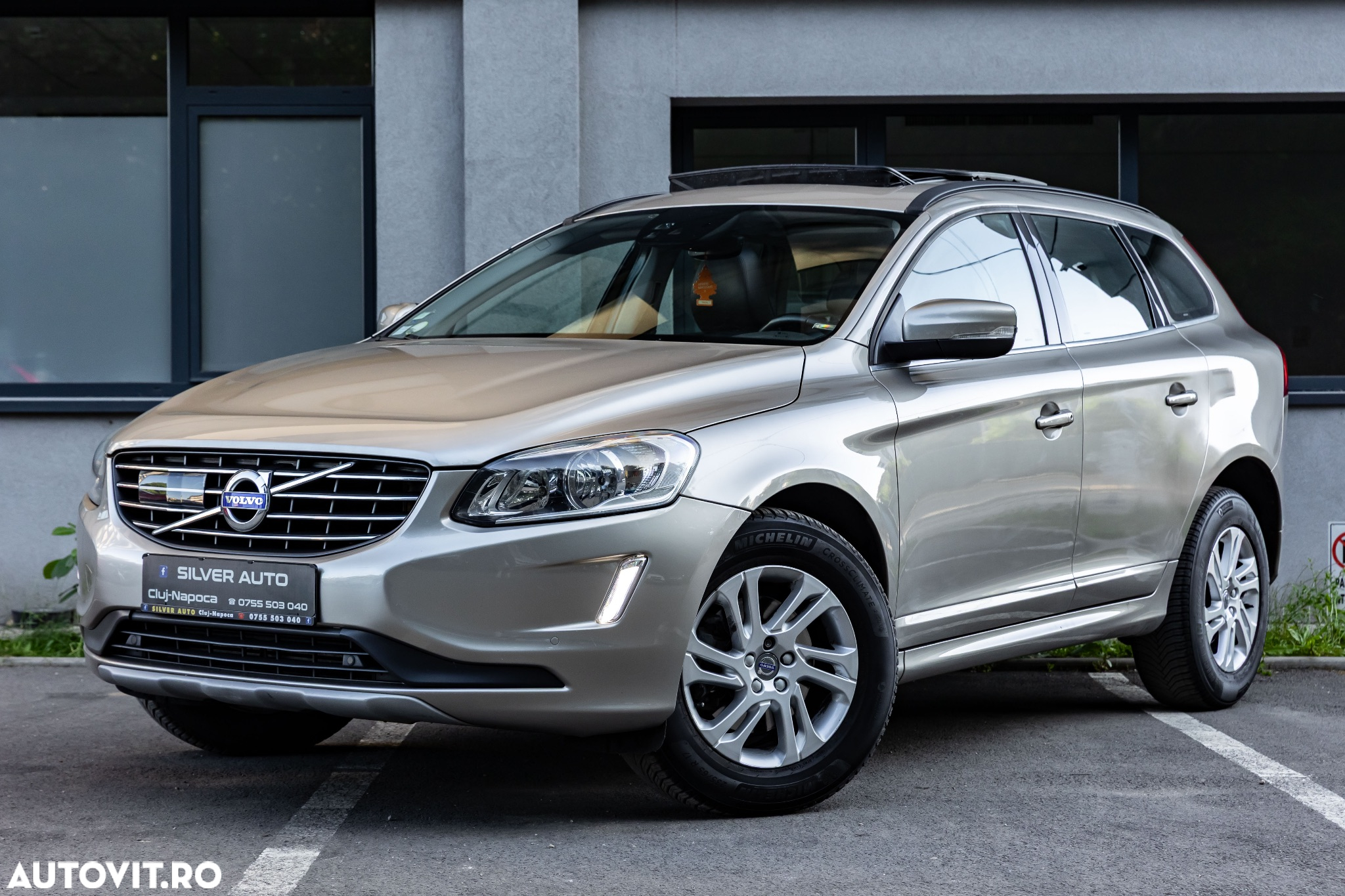 Volvo XC 60 D4 Geartronic Summum - 2