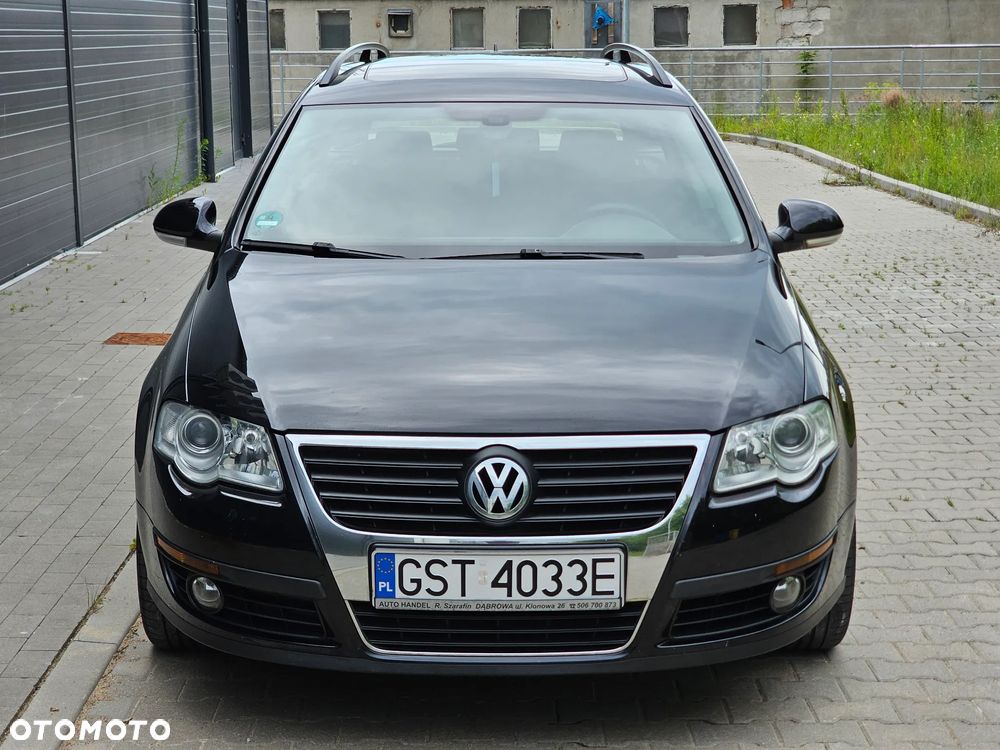 Volkswagen Passat 1.9 TDI DPF Sportline - 24