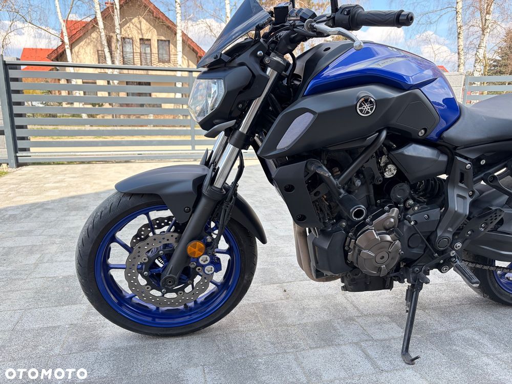 Yamaha MT - 5