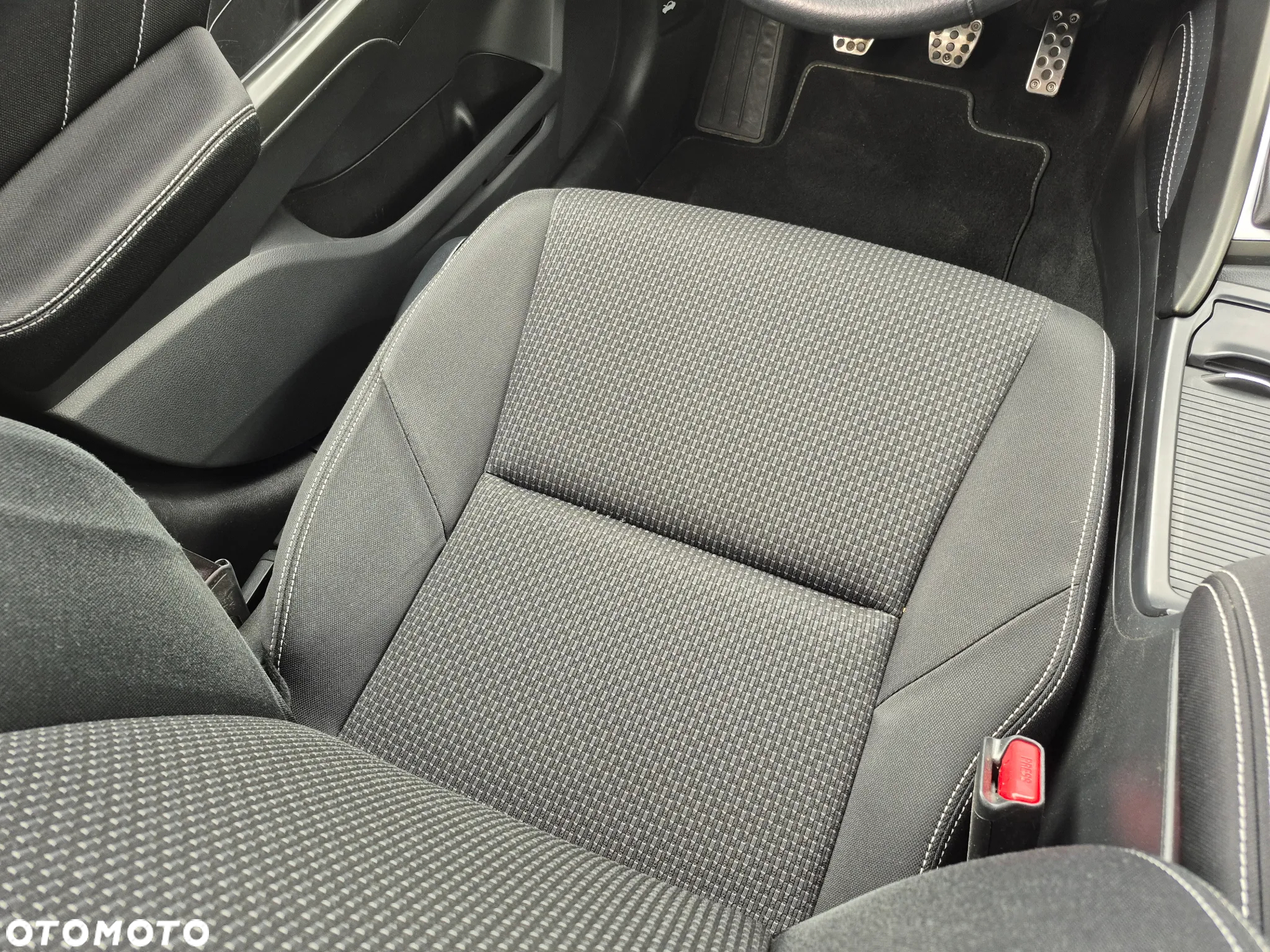 Honda Civic 1.4 Sport - 25