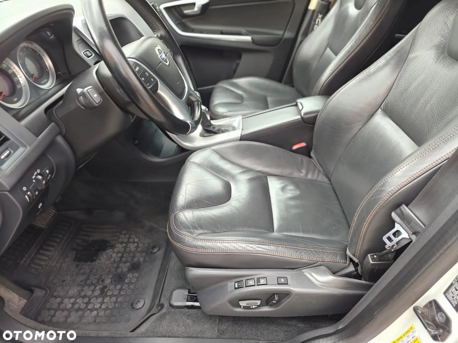 Volvo XC 60 T6 AWD Summum - 39