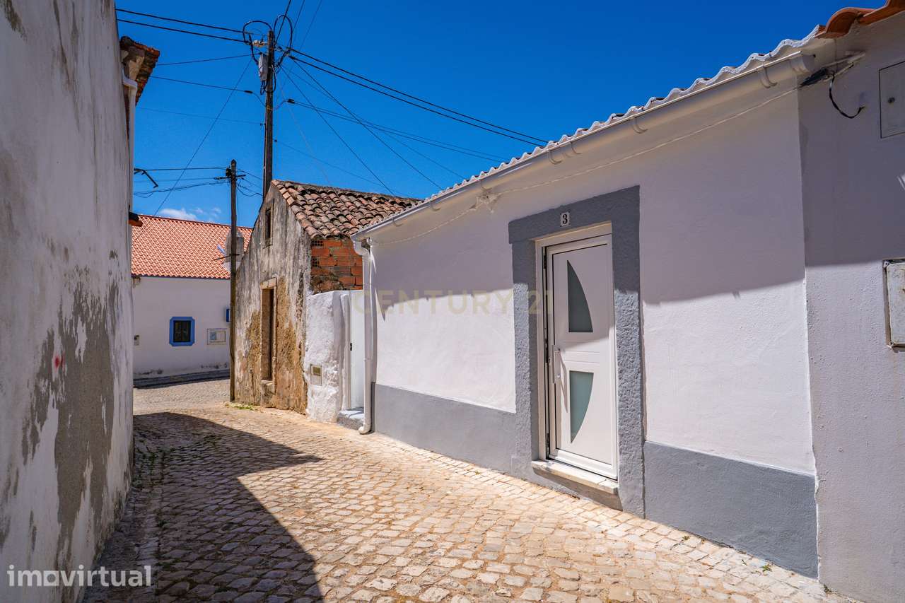 *Moradia T1 Renovada com Logradouro – Alguber, Cadaval* - Grande imagem: 2/22