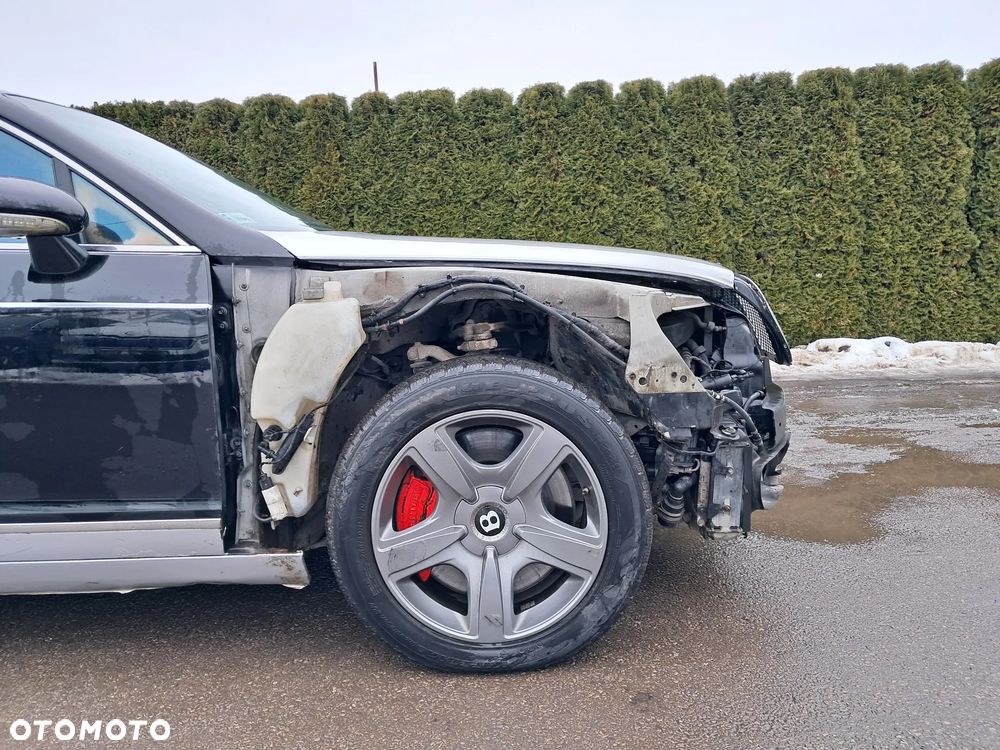 Bentley Continental GT - 18