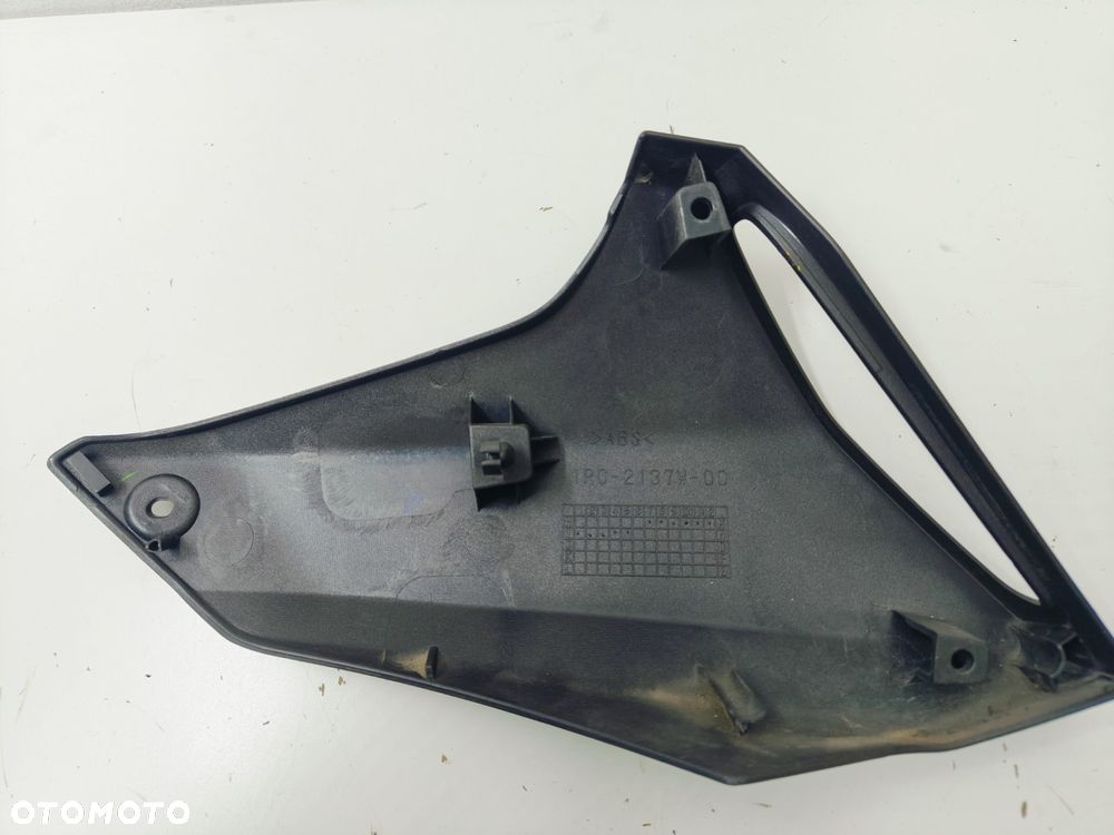 Owiewka Lewa Yamaha MT09 - 4