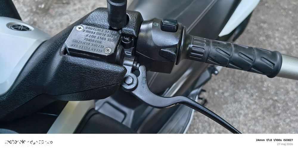 Yamaha X-max - 7