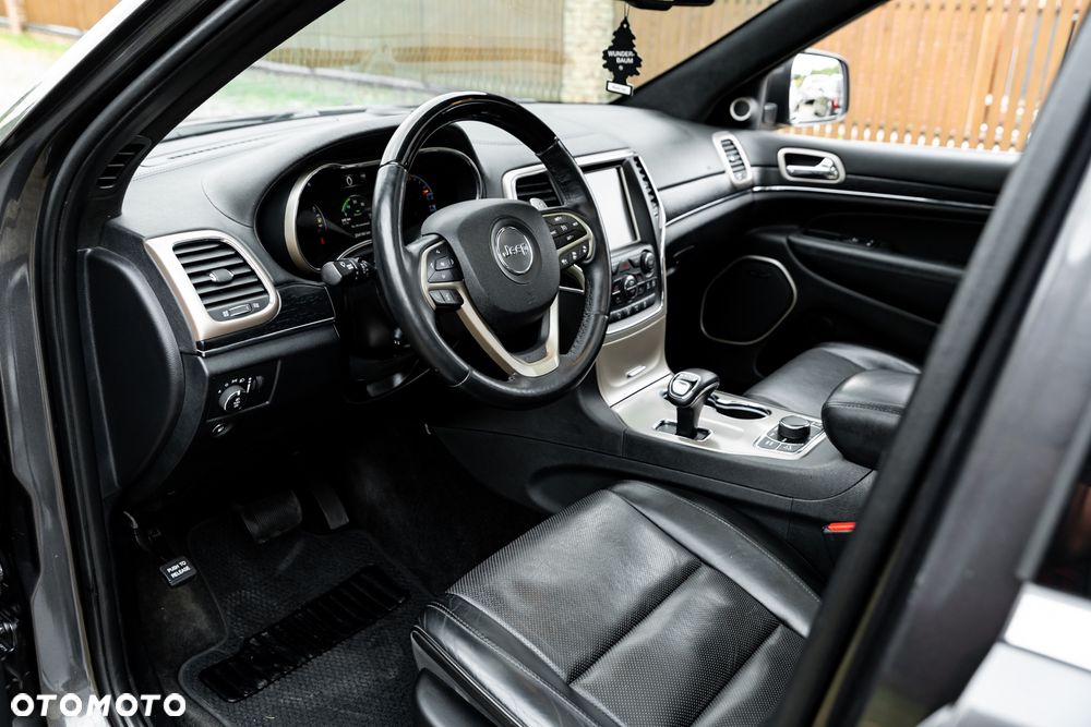 Jeep Grand Cherokee 3.0 CRD Summit - 17