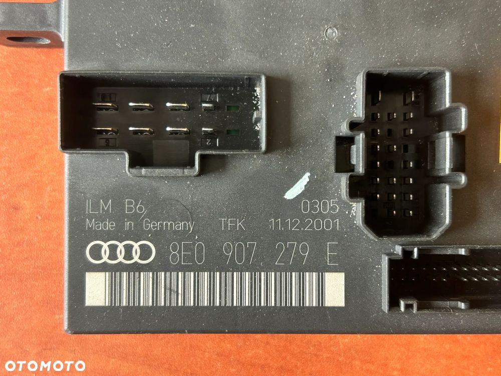 MODUŁ ŚWIATEŁ 8E0907279E AUDI A4 B6 - 2