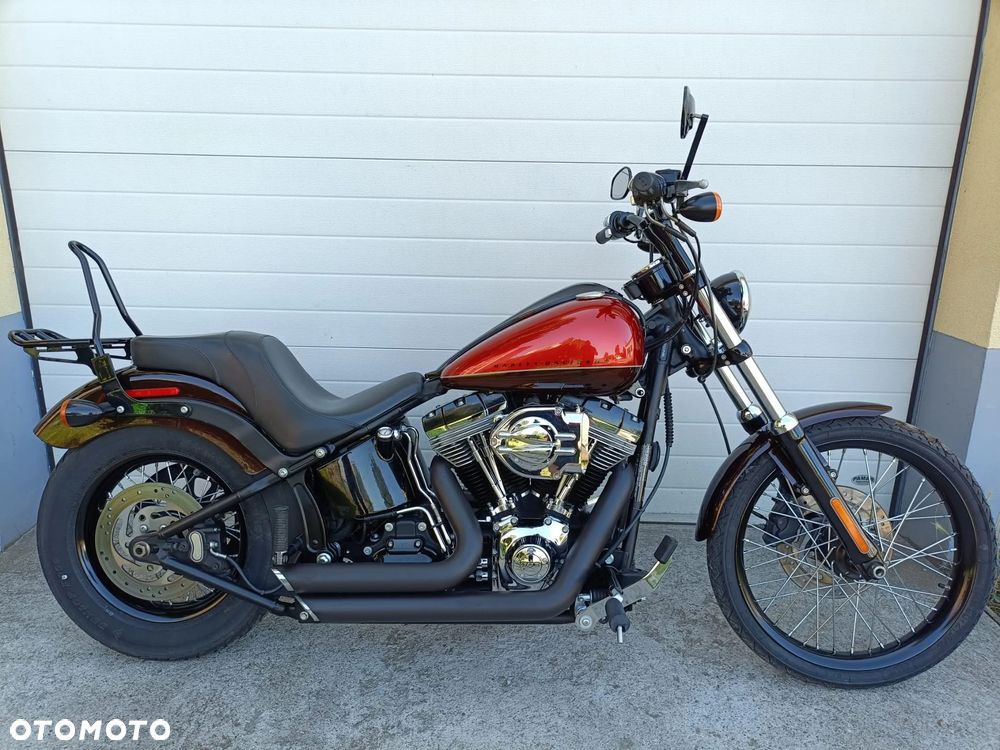 Harley-Davidson Softail Blackline - 2