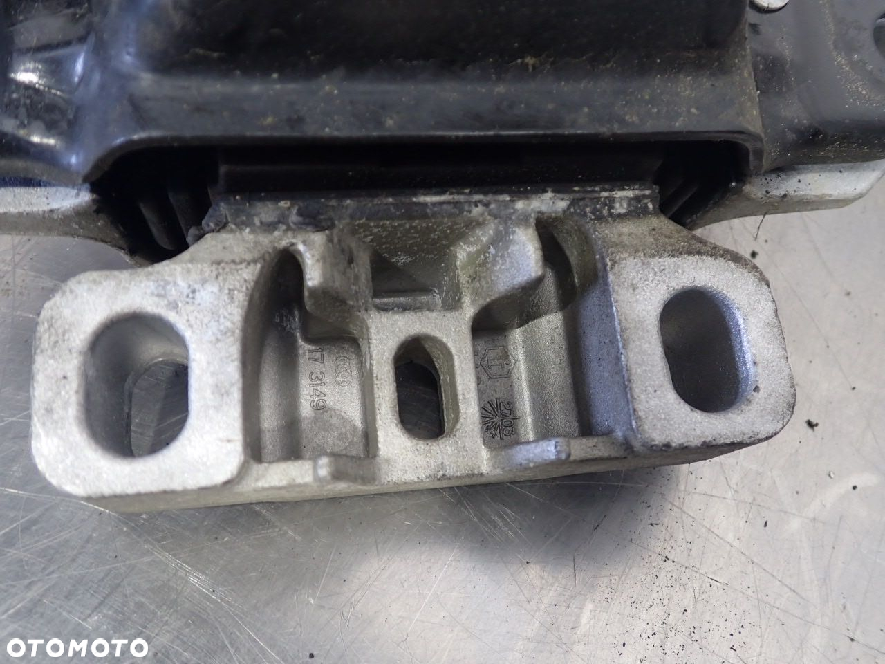 PODUSZKA SILNIKA VOLKSWAGEN TOURAN I 1.6 1K0199555L - 5