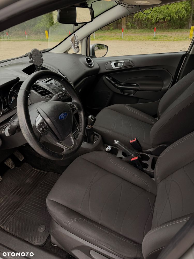 Ford Fiesta 1.5 TDCi Trend - 11