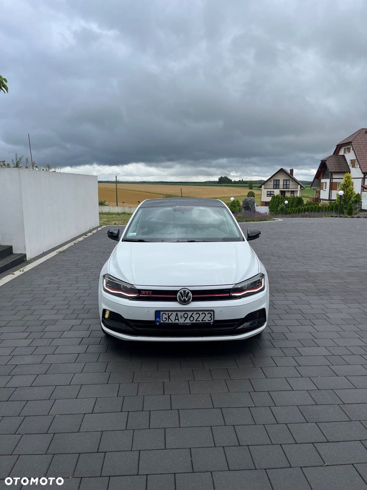 Volkswagen Polo 1.6 TDI SCR DSG Comfortline - 3