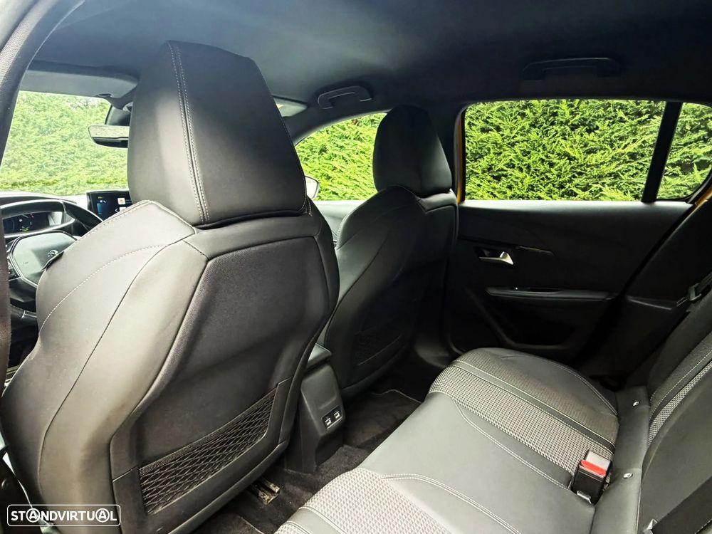 Peugeot e-208 GT Pack - 19
