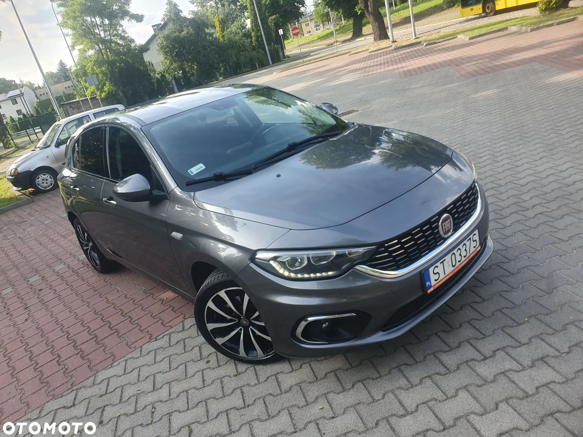 Fiat Tipo 1.6 MultiJet 16v Lounge - 1
