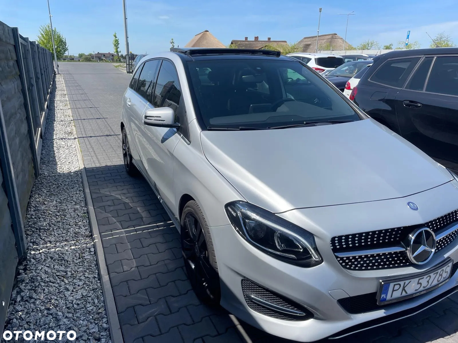 Mercedes-Benz Klasa B 250 4Matic 7G-DCT AMG Line - 2