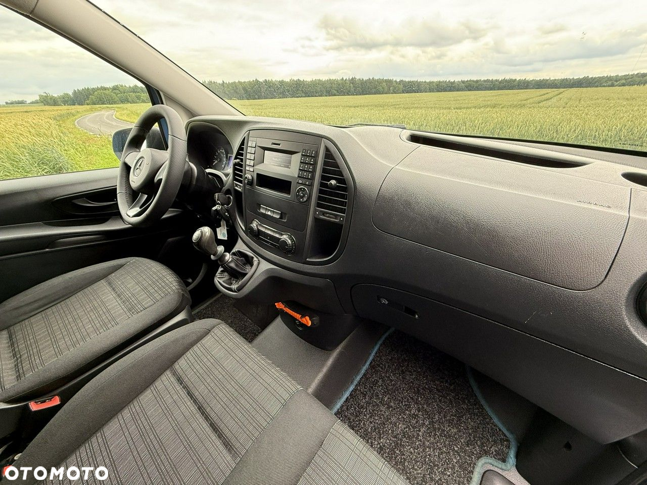 Mercedes-Benz Vito - 28