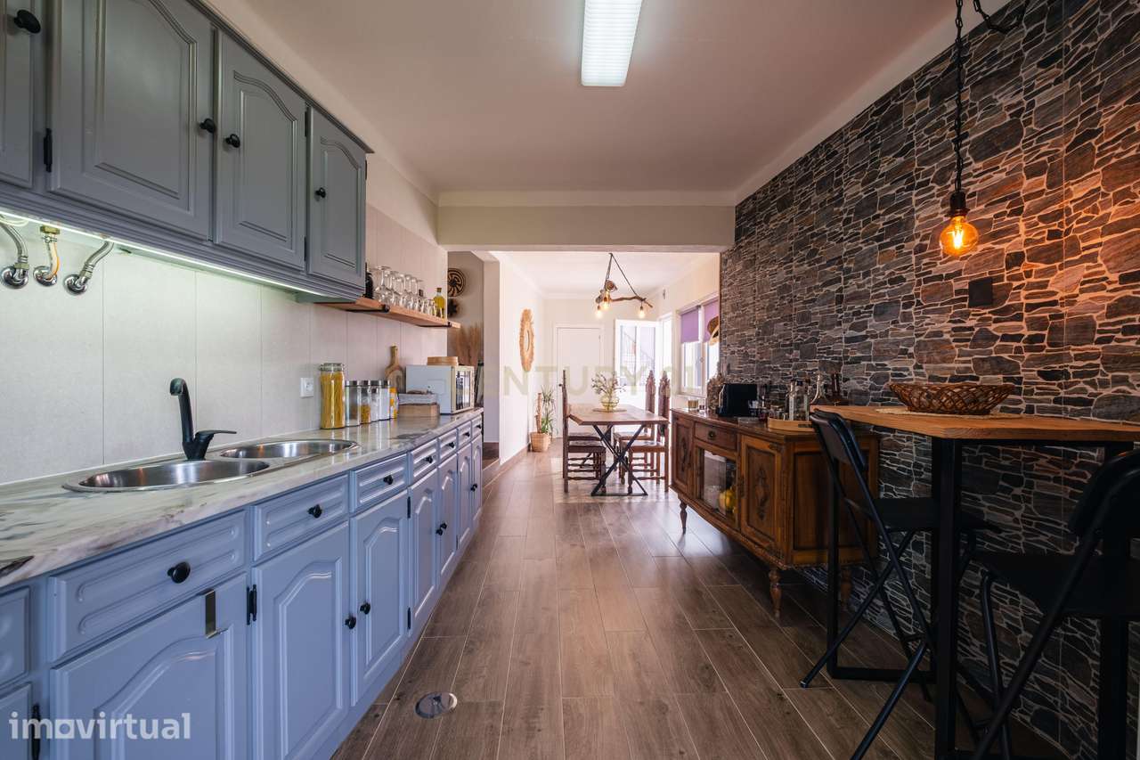 Moradia Renovada em Serpins, Lousã com 3 Casas de Banho - Grande imagem: 4/55