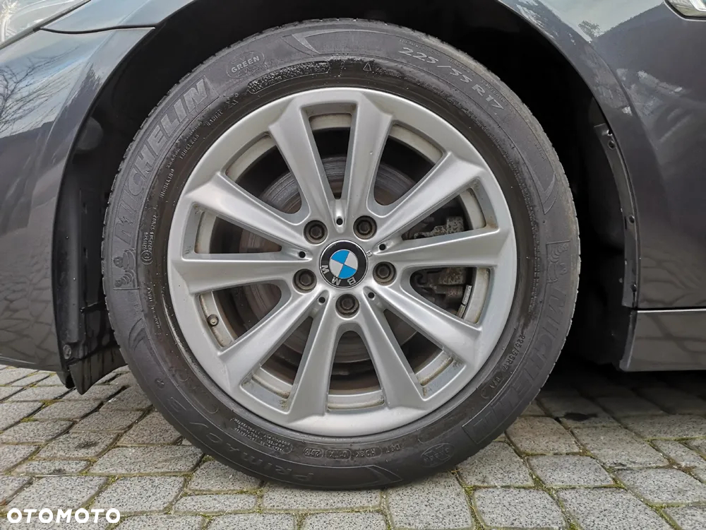 BMW Seria 5 520d Touring Modern Line - 34