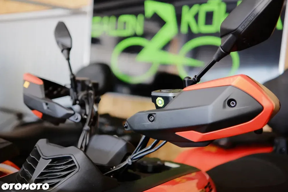 CFMoto CForce - 17