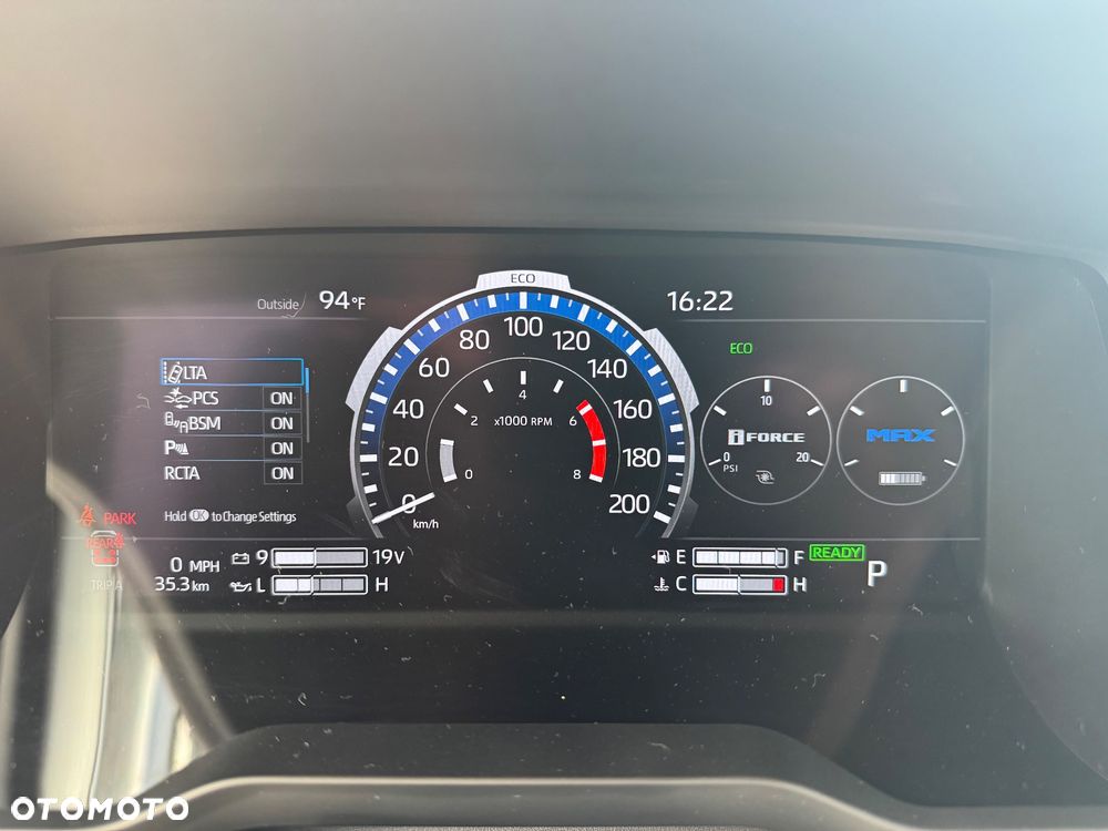 Toyota Sequoia - 13
