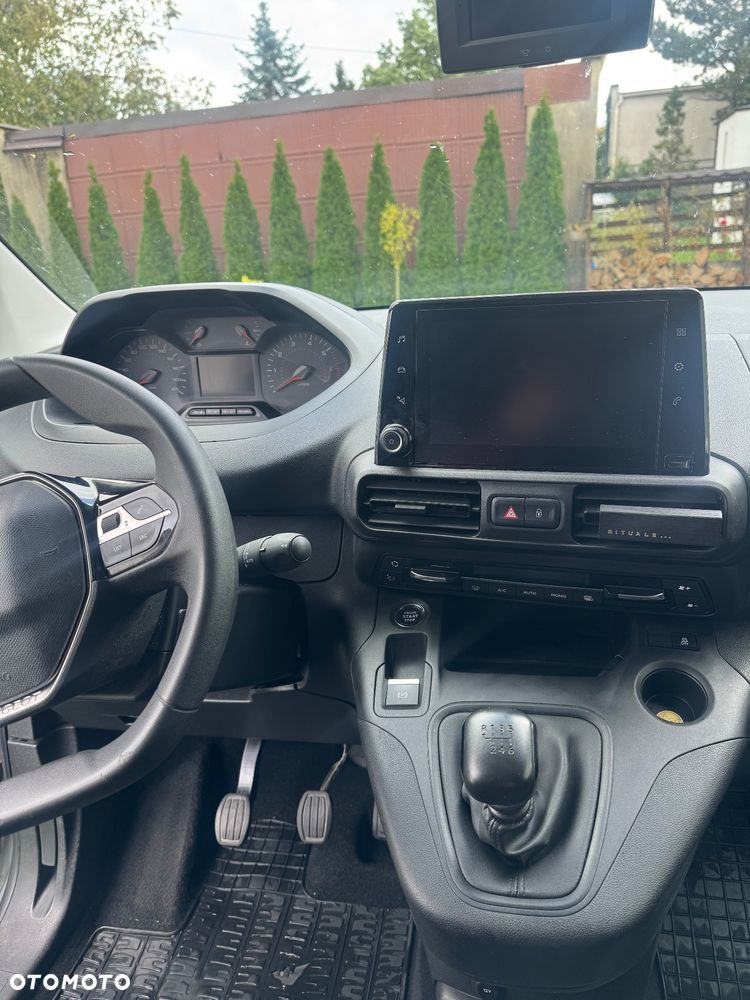 Peugeot Partner - 8
