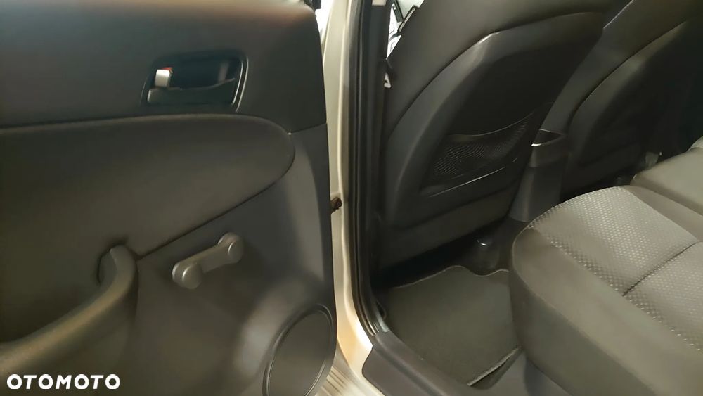 Hyundai i30 1.4 Blue Comfort - 18
