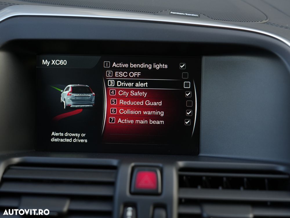 Volvo XC 60 D5 AWD Geartronic Summum - 29