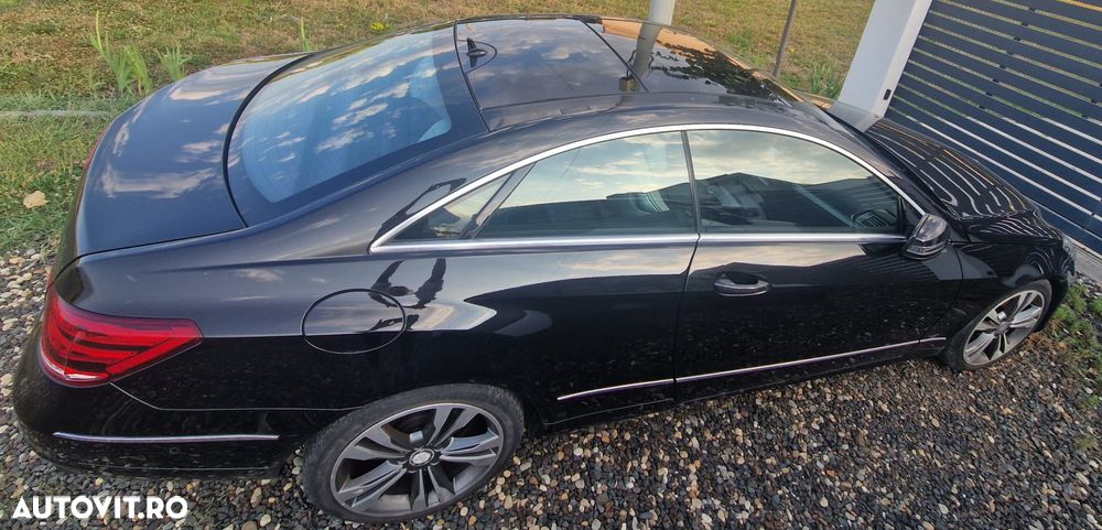 Mercedes-Benz E - 14