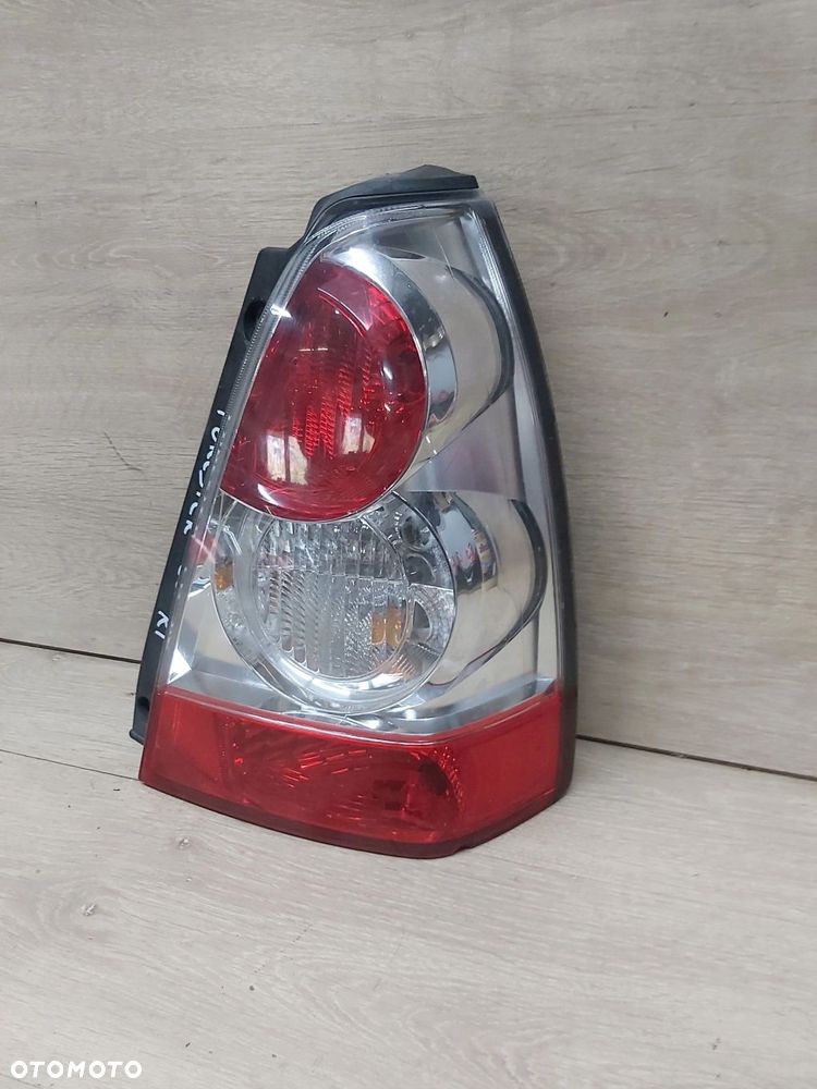 Subaru Forester II SG 2,0 Lift lampa prawy tył - 3