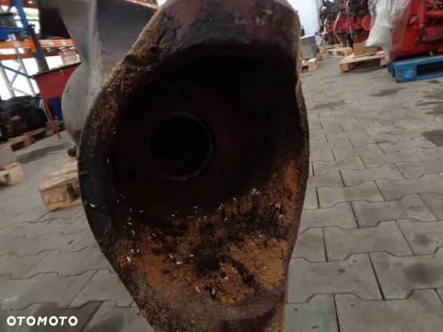 Obudowa mostu przedniego 070CJI90 standardowy FiatAgri G240 - 5