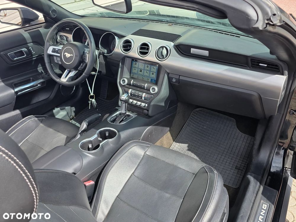 Ford Mustang Cabrio 2.3 Eco Boost - 14