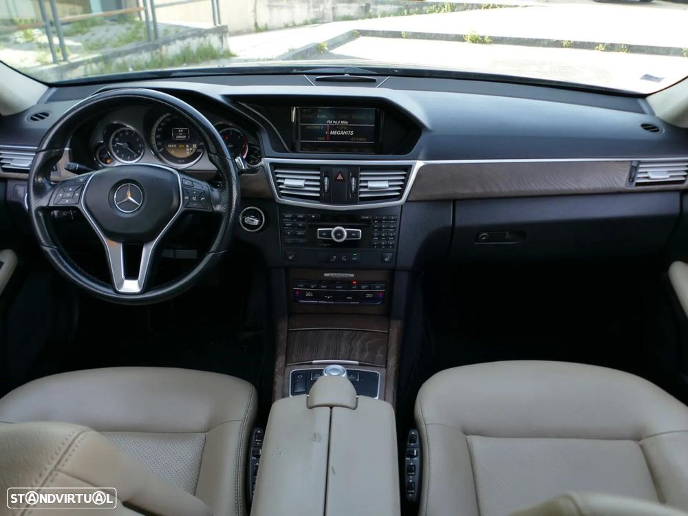 Mercedes-Benz E 220 CDi Avantgarde BE Auto. - 44