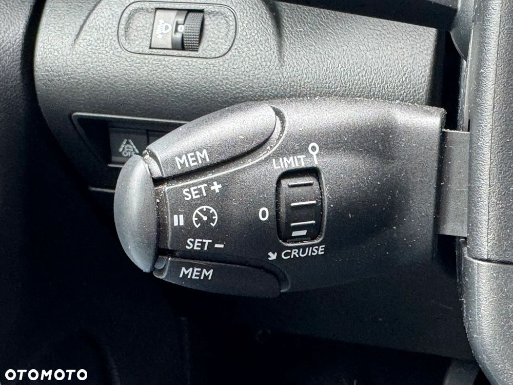 Toyota Proace City Verso 1.5 D-4D Family - 16
