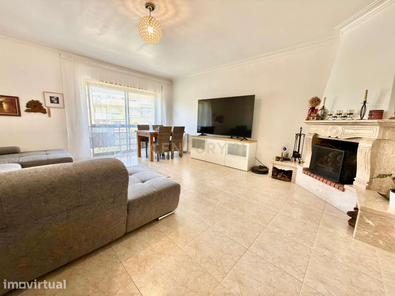Apartamento T2 com espaço adicional independente e potencial de rendim - Grande imagem: 2/50
