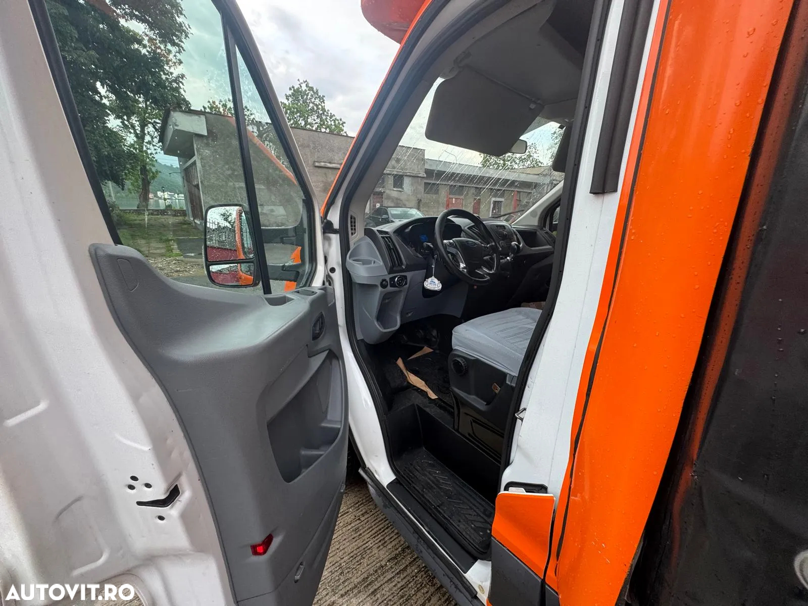 Ford Transit - 6