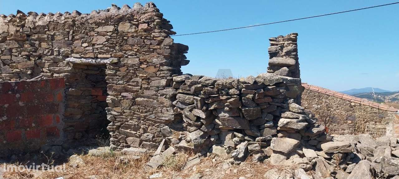 Quinta com ruina - Grande imagem: 3/8