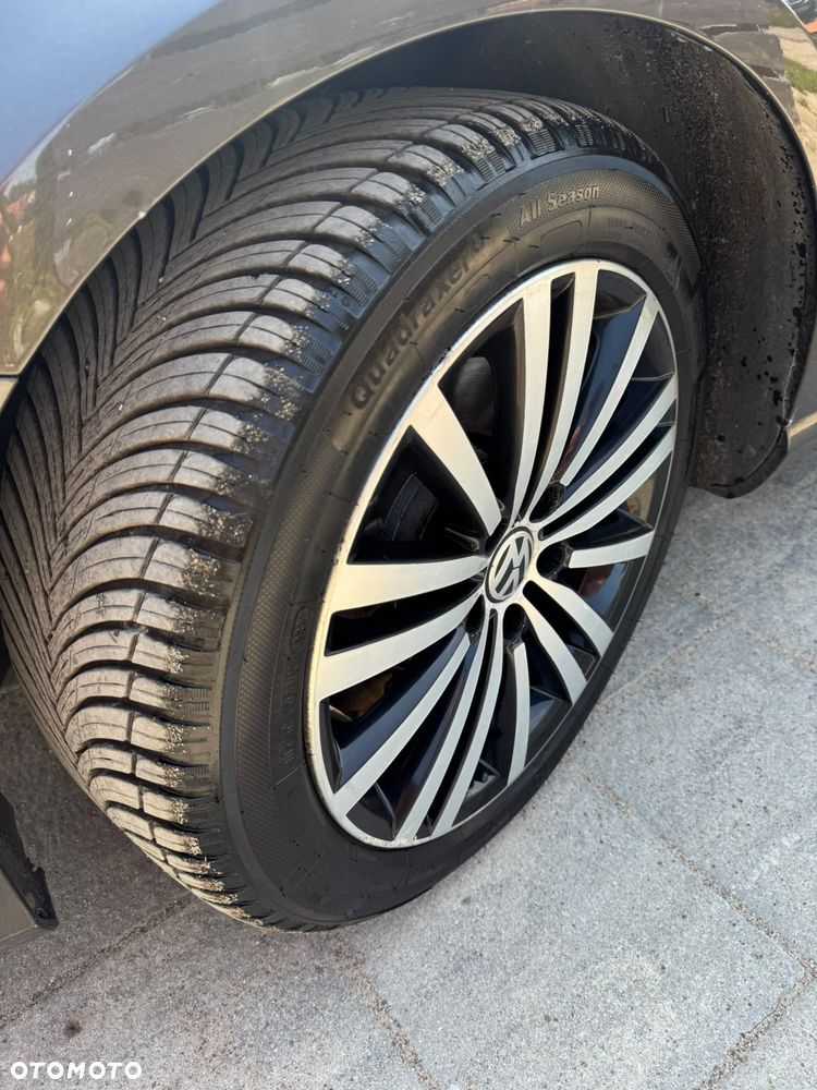Volkswagen Passat 2.0 TDI Comfortline DSG - 12