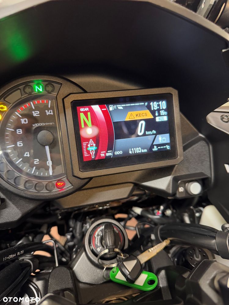 Kawasaki Versys 1000 - 23