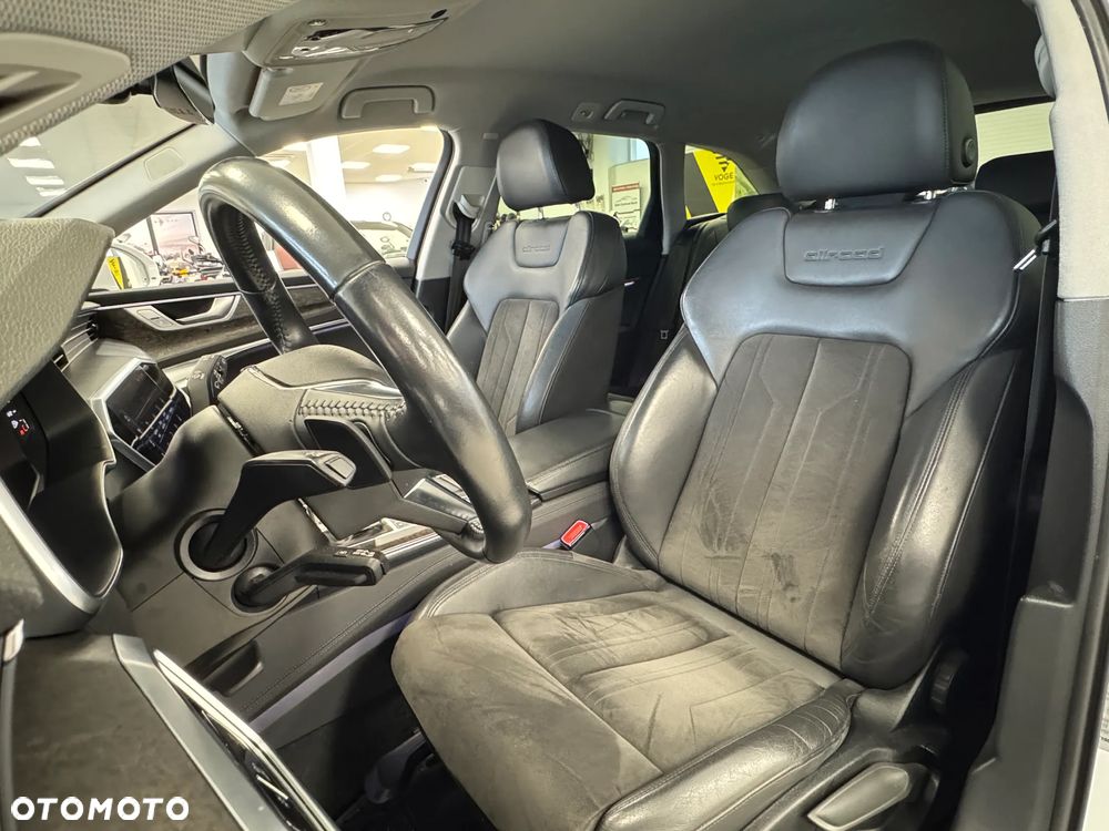 Audi A6 Allroad - 11