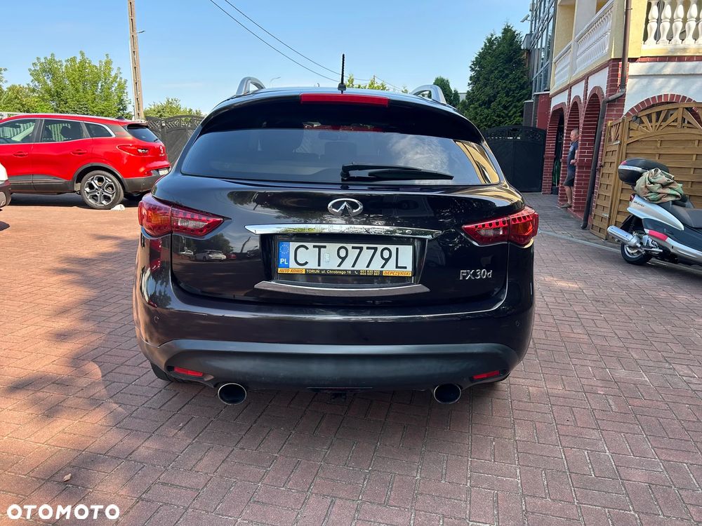 Infiniti FX FX30d GT Premium - 7