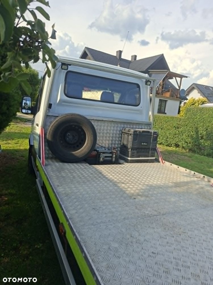 Mercedes-Benz Sprinter 906.211 - 8