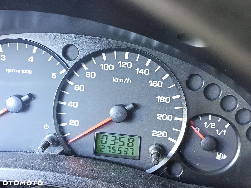 Ford Transit Connect - 10